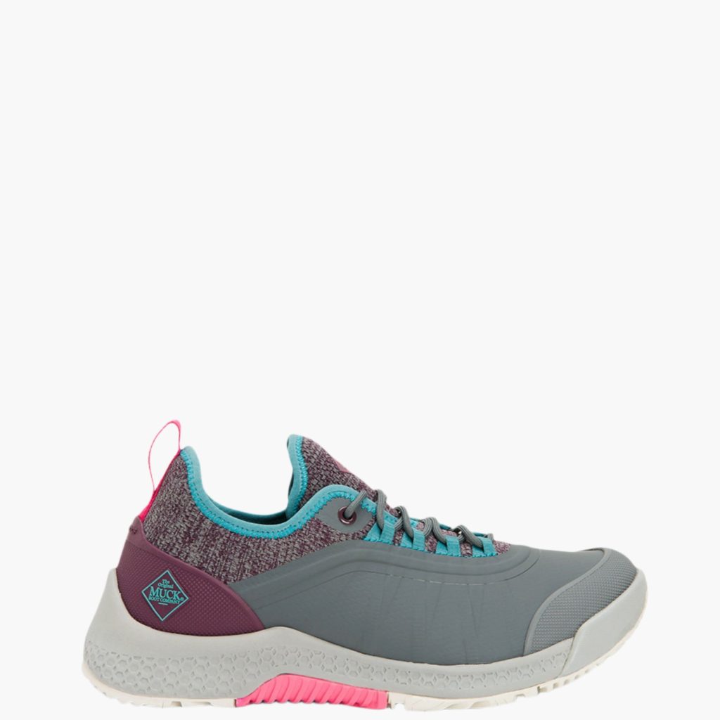 Women's Outscape Lace Up Shoe